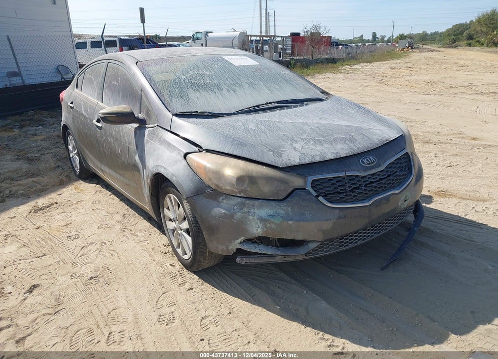 2015 KIA FORTE EX VIN: KNAFX4A88F5380103