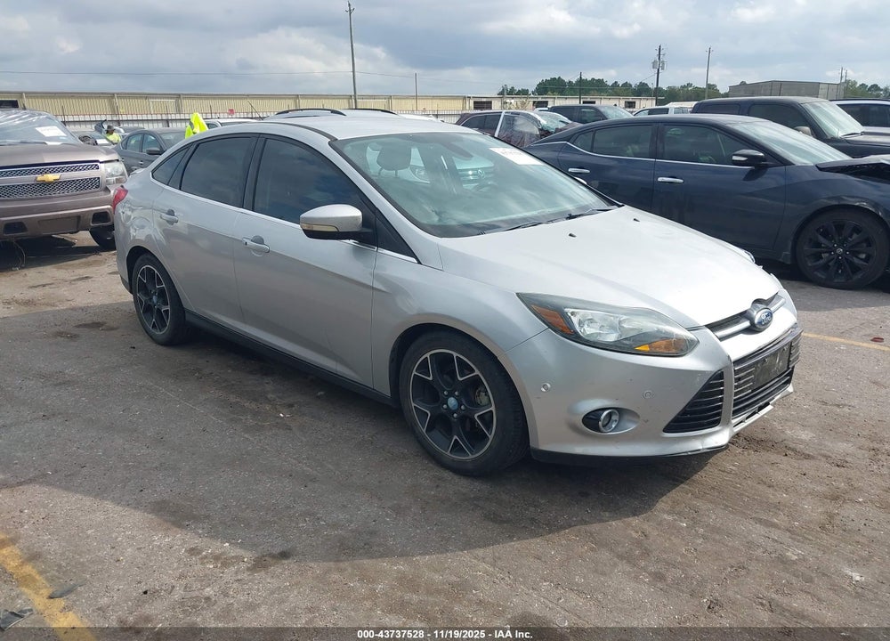 2012 FORD FOCUS TITANIUM VIN: 1FAHP3J21CL278530