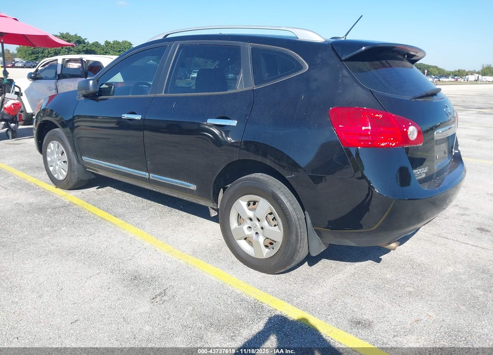 2015 NISSAN ROGUE SELECT S VIN: JN8AS5MVXFW257095