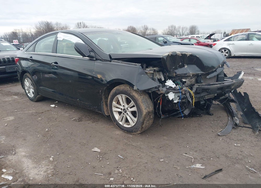 2013 HYUNDAI SONATA GLS VIN: 5NPEB4AC5DH743195