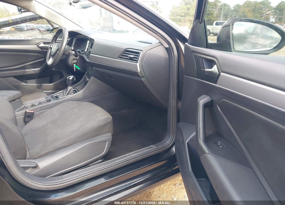 2019 VOLKSWAGEN JETTA 1.4T R-LINE/1.4T S/1.4T SE VIN: 3VWC57BU4KM052915