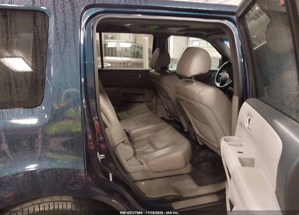 2012 HONDA PILOT EX-L VIN: 5FNYF4H60CB051831