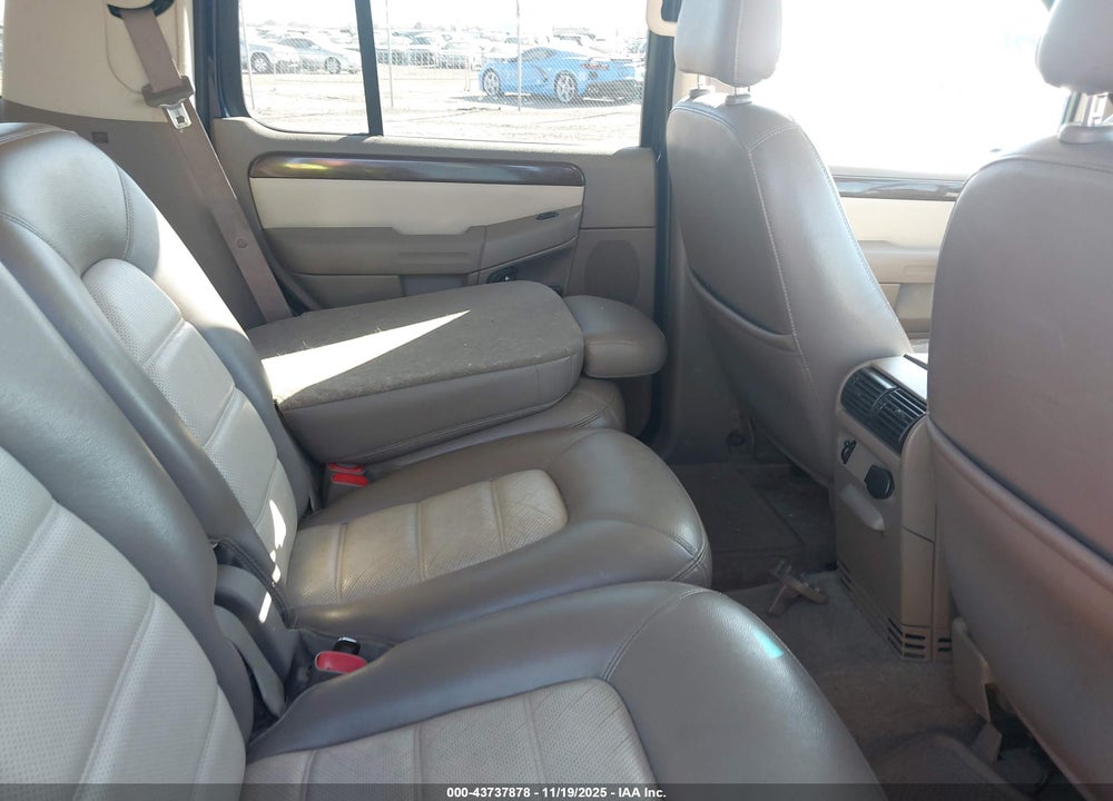 2002 FORD EXPLORER EDDIE BAUER VIN: 1FMZU64K32ZC70411