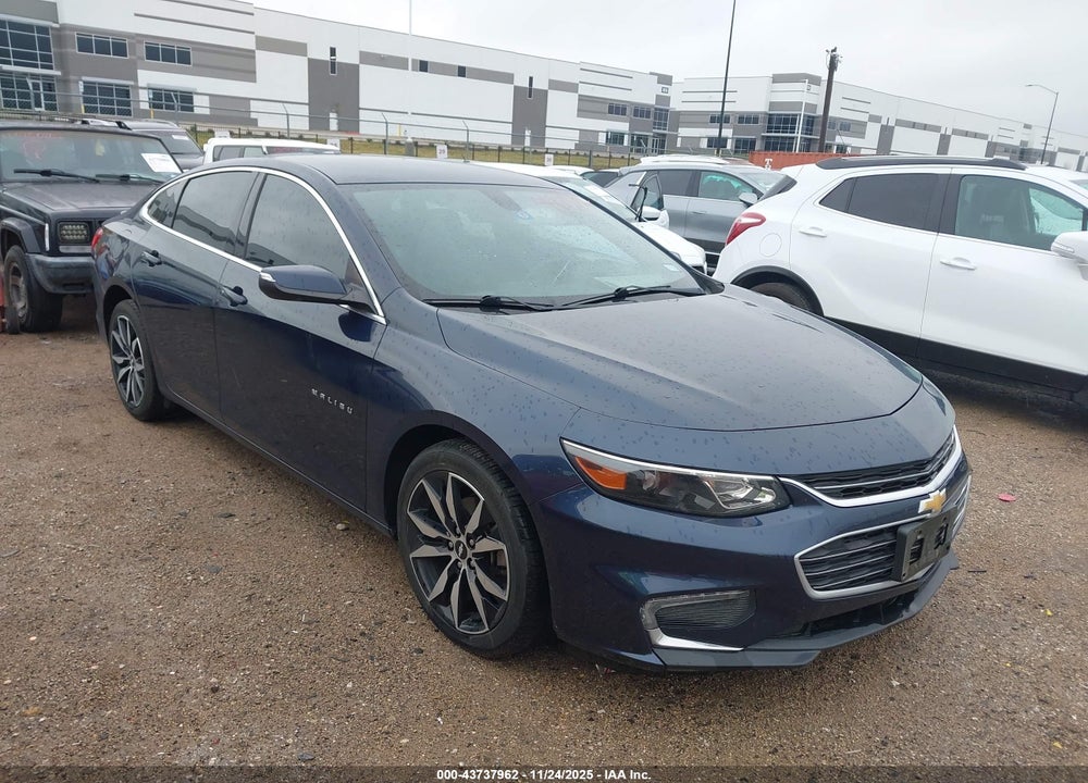 2018 CHEVROLET MALIBU LT VIN: 1G1ZD5STXJF236520