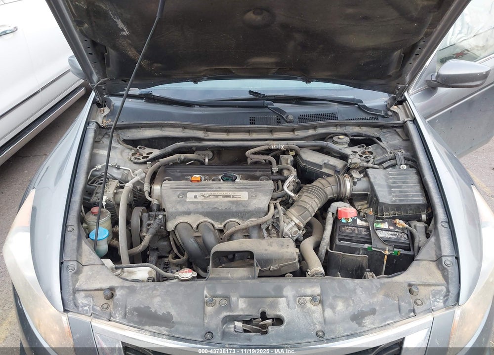 2008 HONDA ACCORD 2.4 EX-L VIN: JHMCP26858C057580