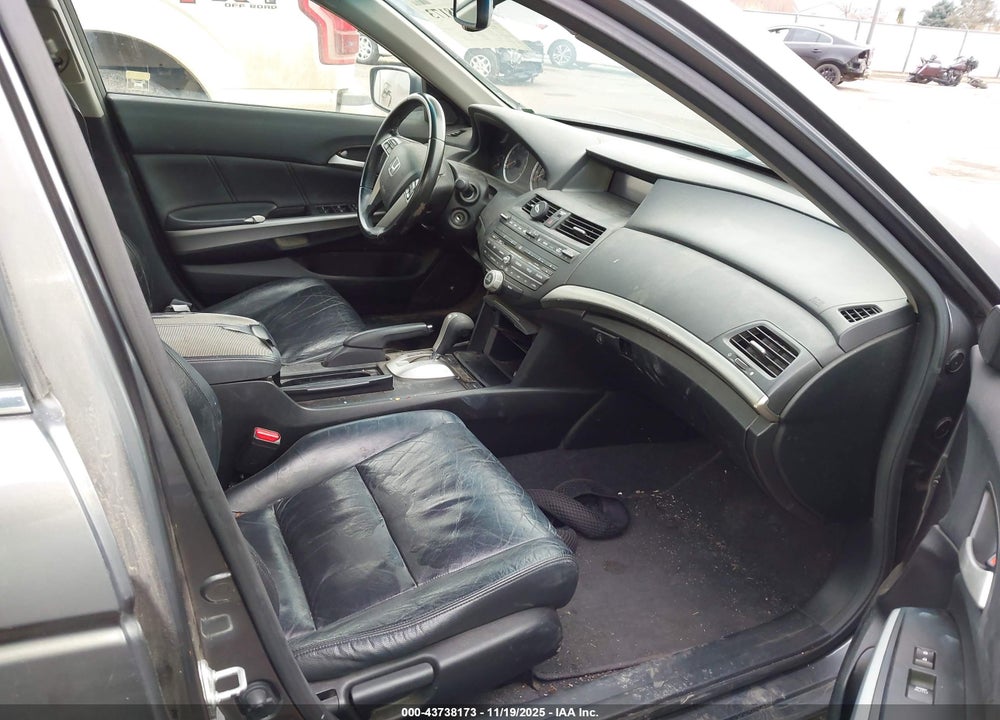 2008 HONDA ACCORD 2.4 EX-L VIN: JHMCP26858C057580