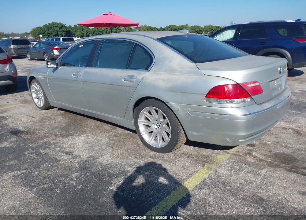 2008 BMW 750LI VIN: WBAHN83598DT78605
