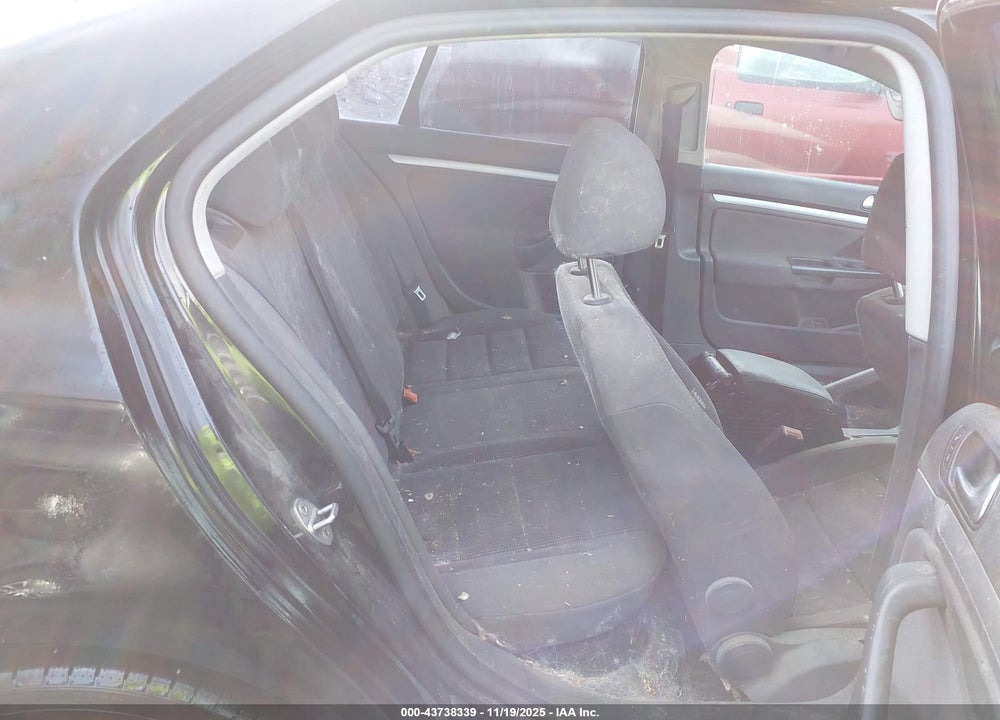 2007 VOLKSWAGEN JETTA VIN: 3VWGF71K07M189291