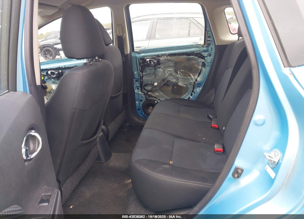 2014 NISSAN VERSA NOTE SV VIN: 3N1CE2CP7EL374735