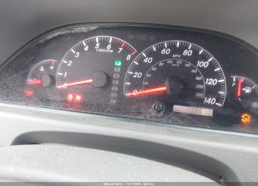 2005 TOYOTA CAMRY XLE VIN: 4T1BE30K45U033205