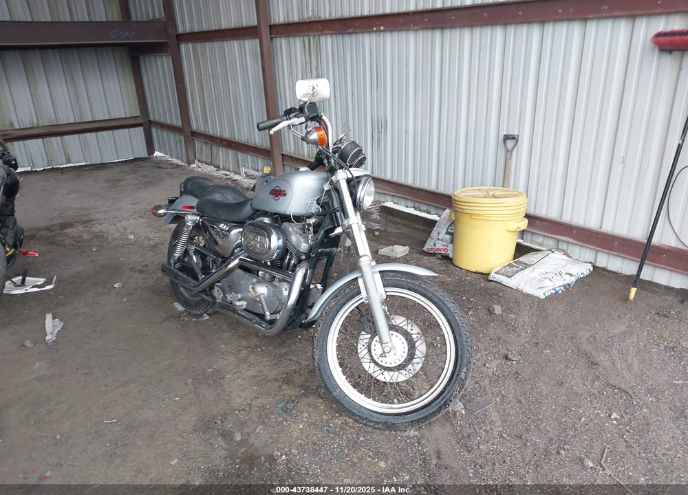 1999 HARLEY-DAVIDSON XL1200 VIN: 1HD1CAP13XK135891