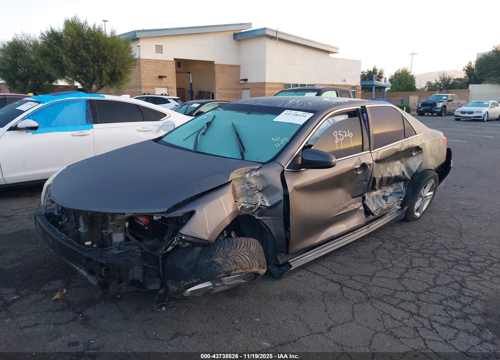 2014 TOYOTA CAMRY SE VIN: 4T1BF1FK5EU807437