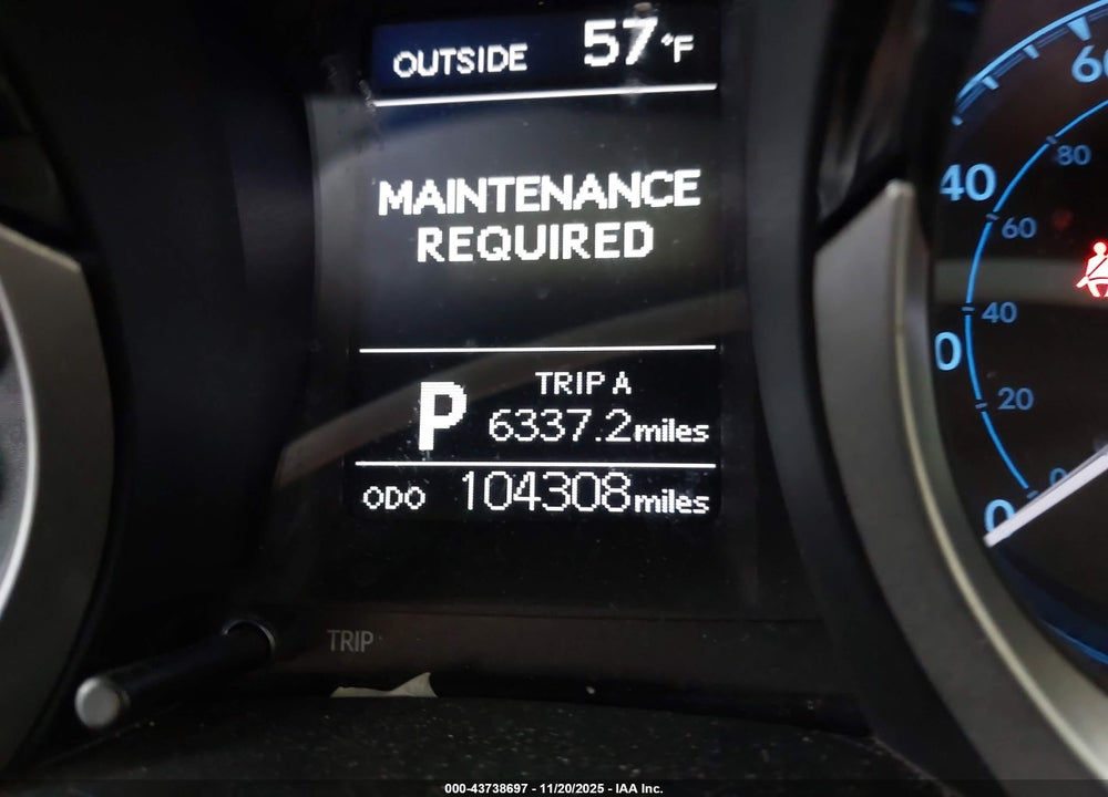 2015 TOYOTA COROLLA S PLUS VIN: 5YFBURHE6FP276442