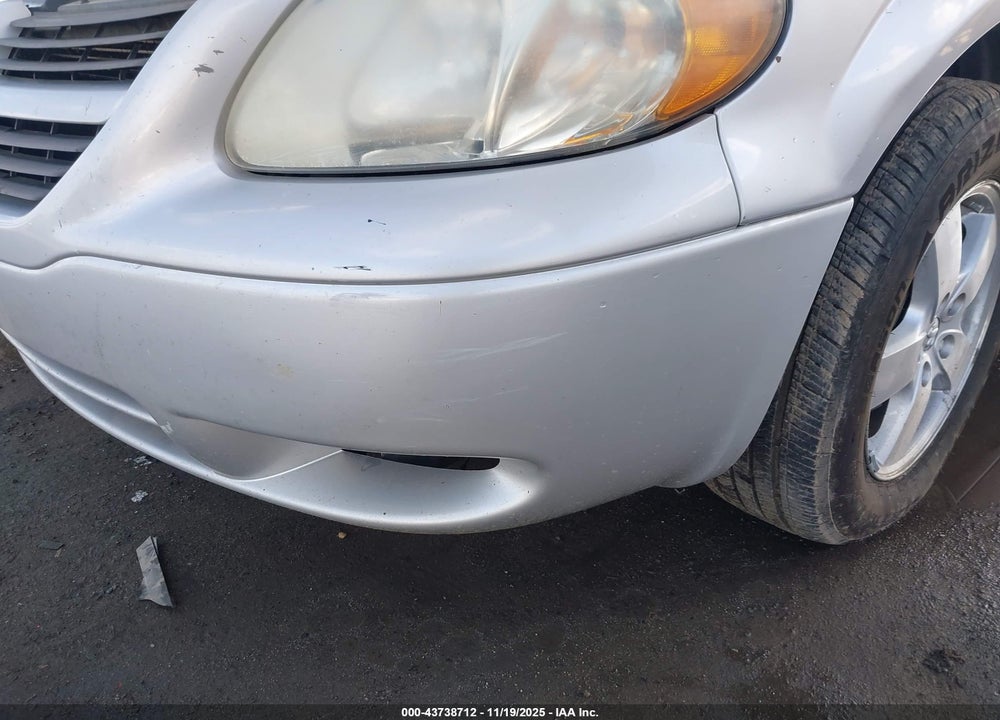 2005 DODGE CARAVAN SXT VIN: 1D4GP45R85B155922