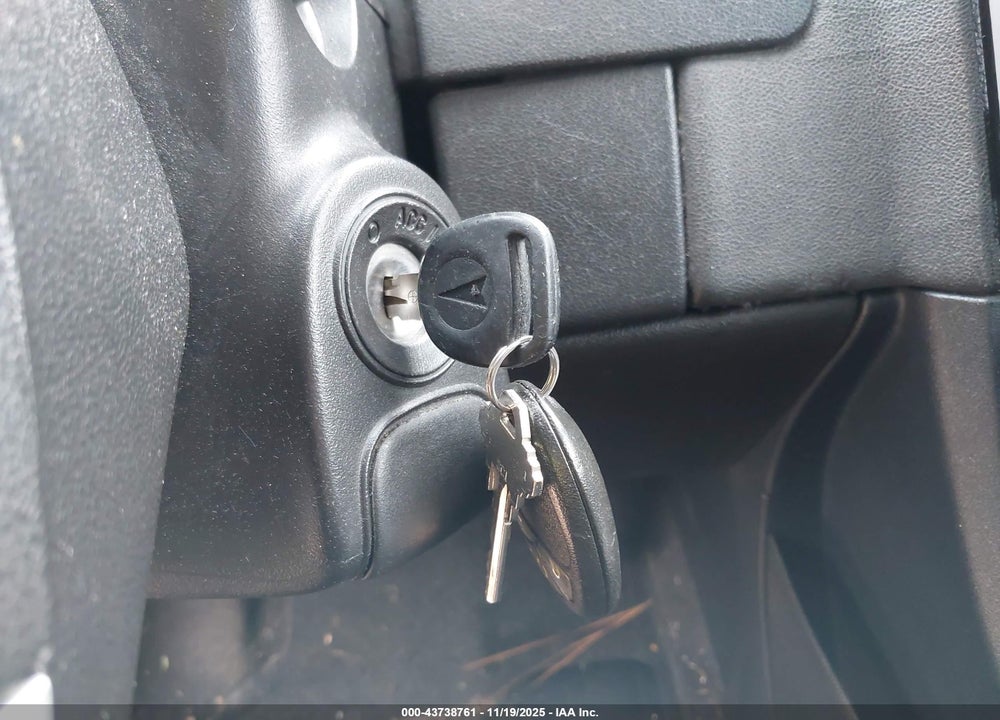 2008 PONTIAC TORRENT VIN: 2CKDL33F686341134