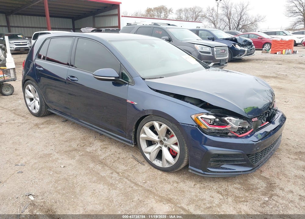 2018 VOLKSWAGEN GOLF GTI VIN: 3VW547AU2JM263185