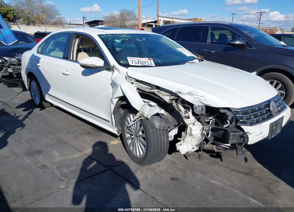 2016 VOLKSWAGEN PASSAT 1.8T SE VIN: 1VWBT7A38GC043802