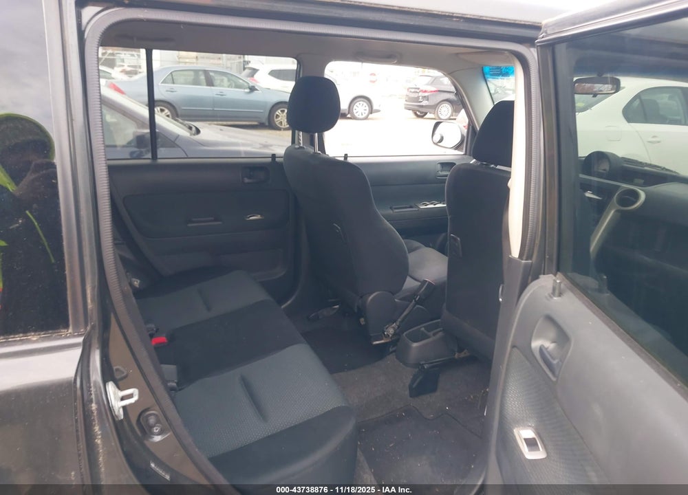 2006 SCION XB VIN: JTLKT324164116153