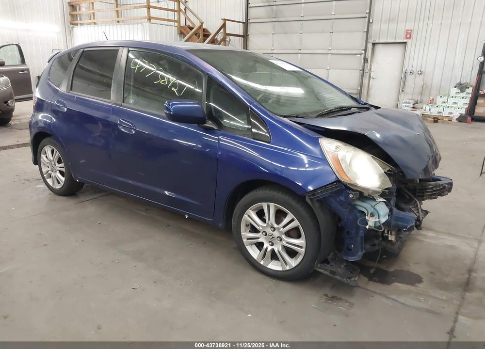 2009 HONDA FIT SPORT VIN: JHMGE88699S002806