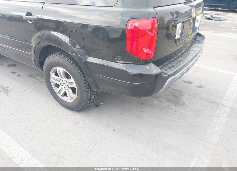 2004 HONDA PILOT EX-L VIN: 2HKYF18654H611585