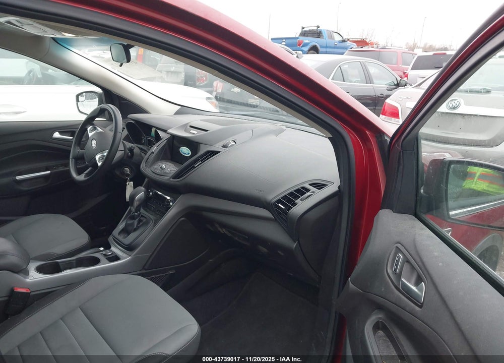 2016 FORD ESCAPE SE VIN: 1FMCU0GX7GUC39399