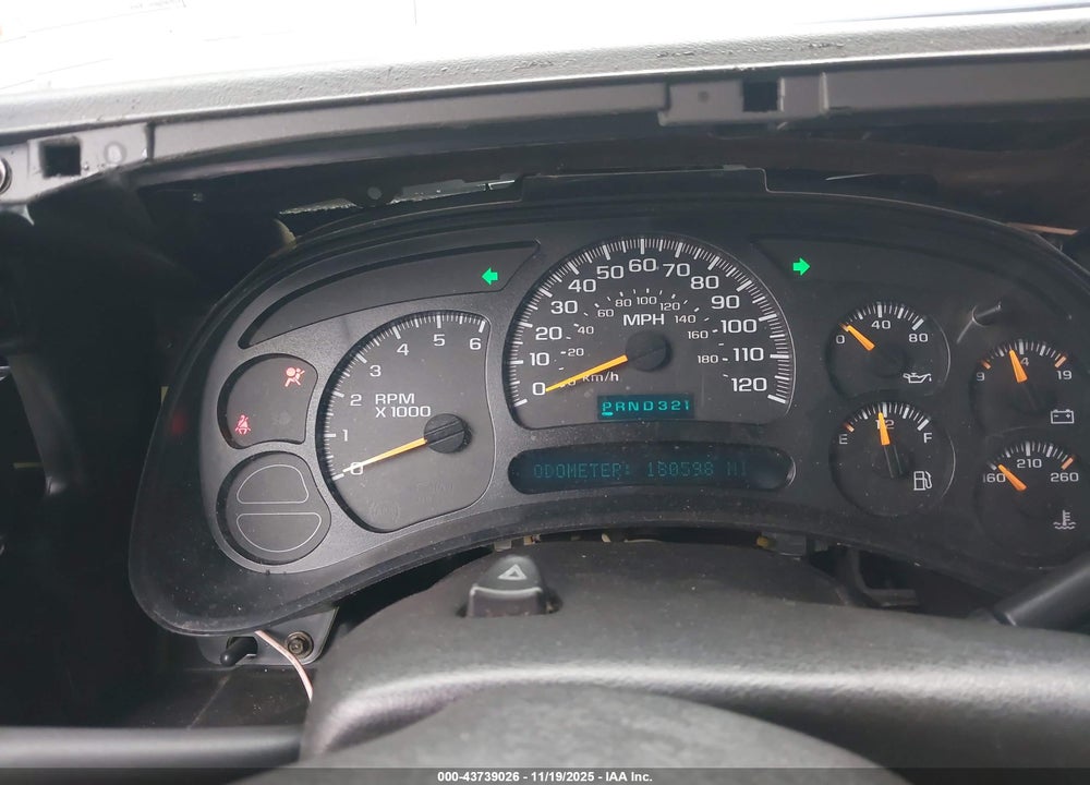 2005 CHEVROLET SILVERADO 1500 WORK TRUCK VIN: 1GCEC14X25Z140323