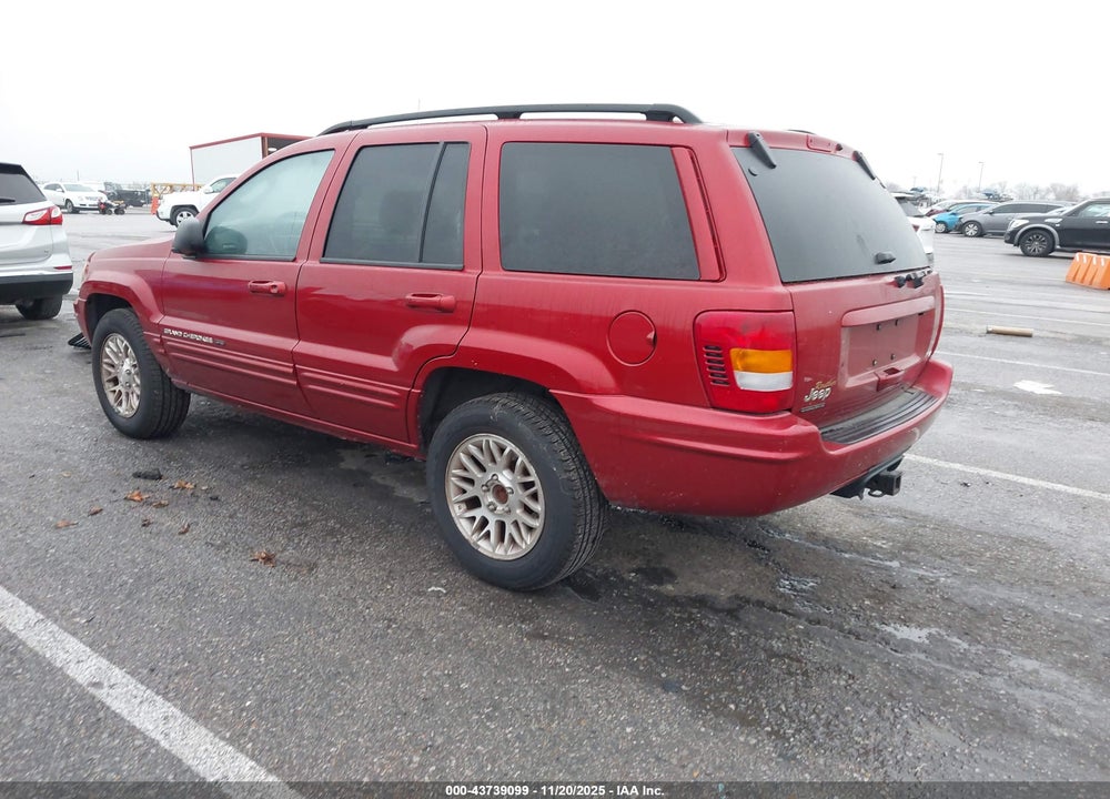 2002 JEEP GRAND CHEROKEE LIMITED VIN: 1J4GW58N02C111461
