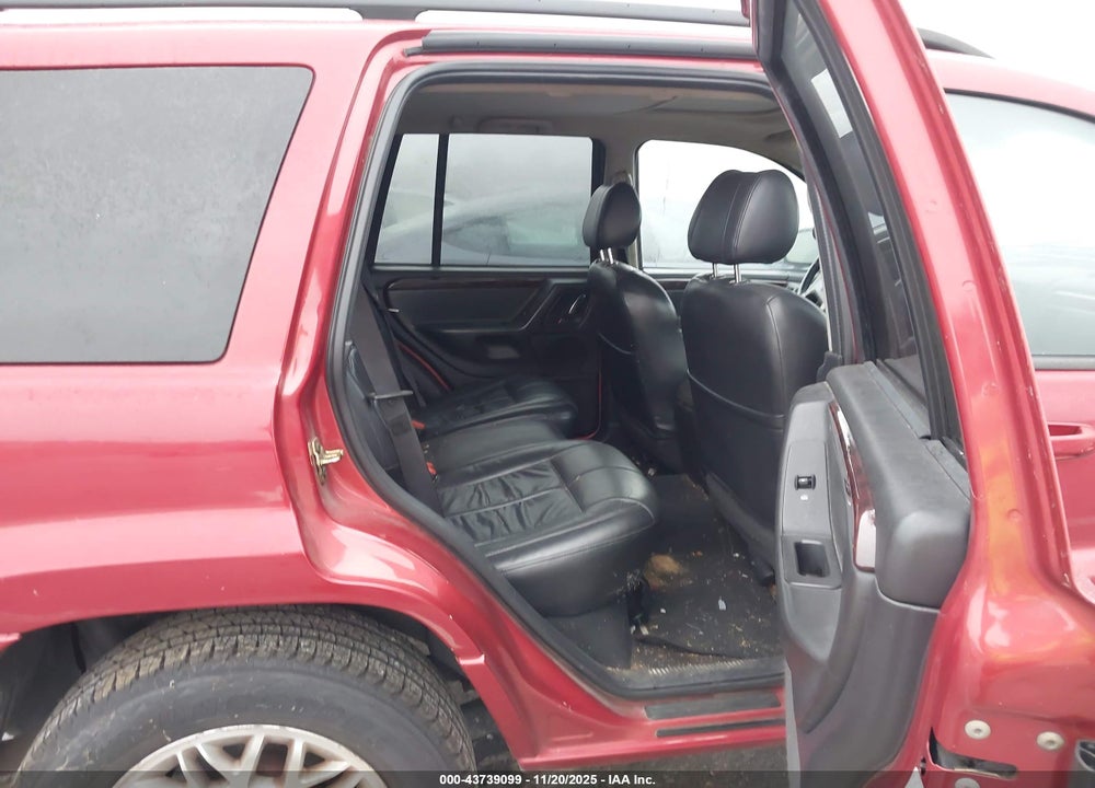 2002 JEEP GRAND CHEROKEE LIMITED VIN: 1J4GW58N02C111461