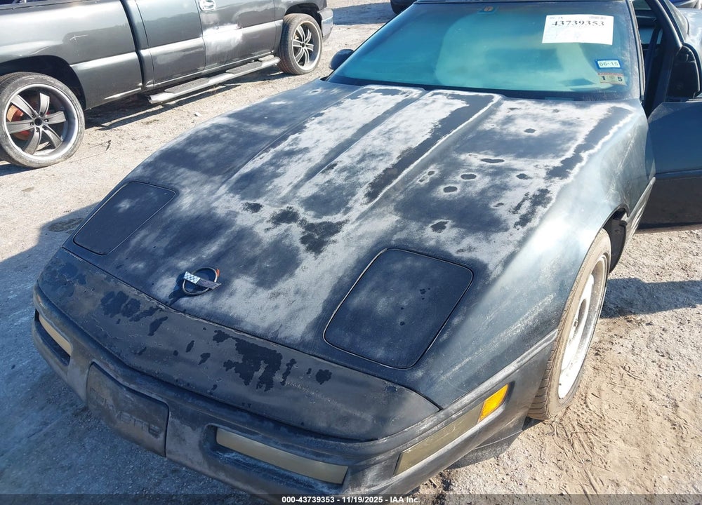 1991 CHEVROLET CORVETTE VIN: 1G1YY2382M5103110