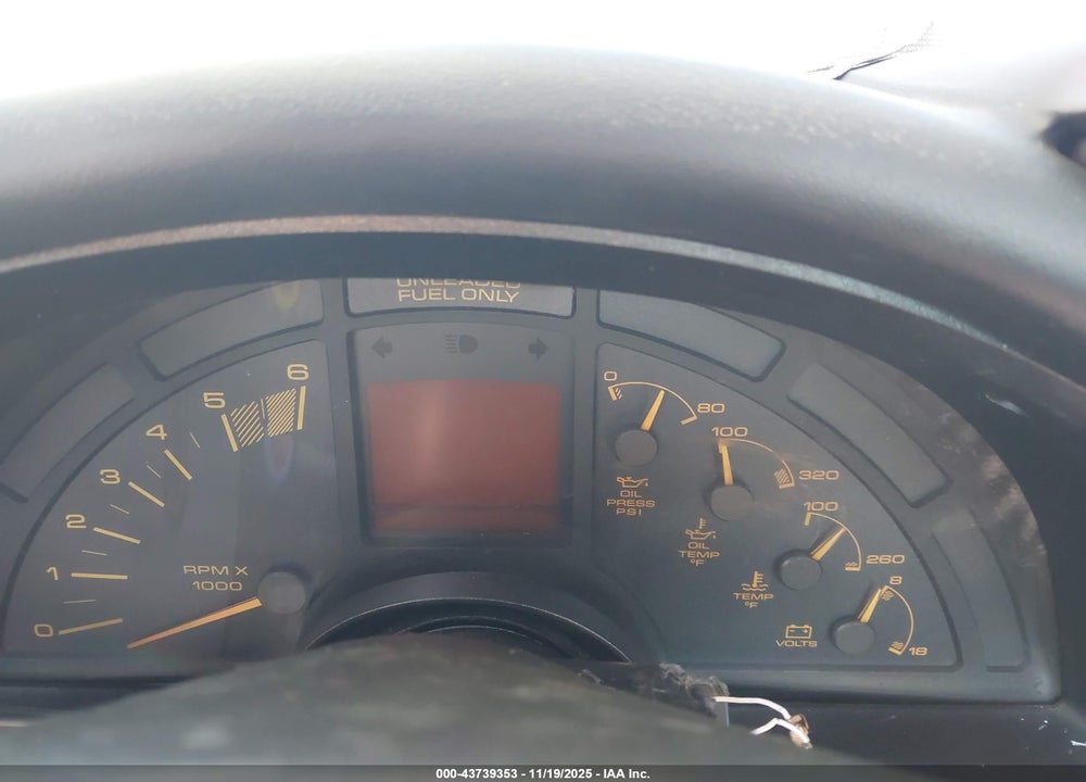 1991 CHEVROLET CORVETTE VIN: 1G1YY2382M5103110
