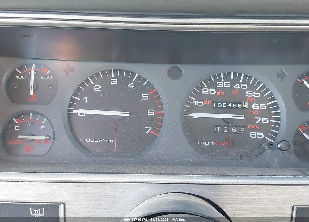 1990 JEEP CHEROKEE LAREDO VIN: 1J4FJ58L8LL183731