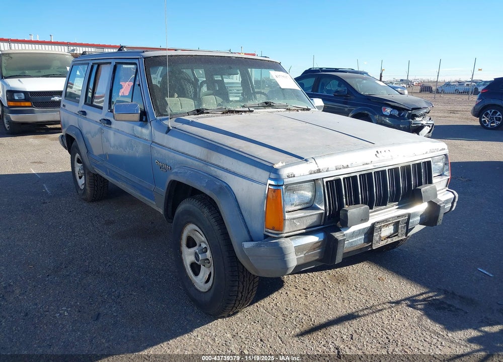 1990 JEEP CHEROKEE LAREDO VIN: 1J4FJ58L8LL183731