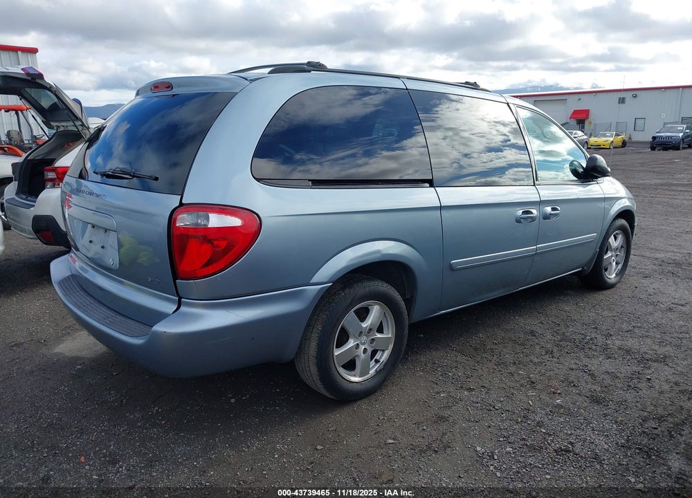 2006 DODGE GRAND CARAVAN SXT VIN: 2D4GP44L26R761846
