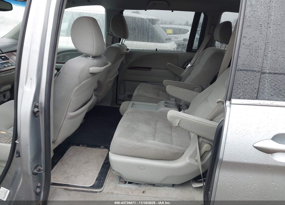 2008 HONDA ODYSSEY EX VIN: 5FNRL38458B000662