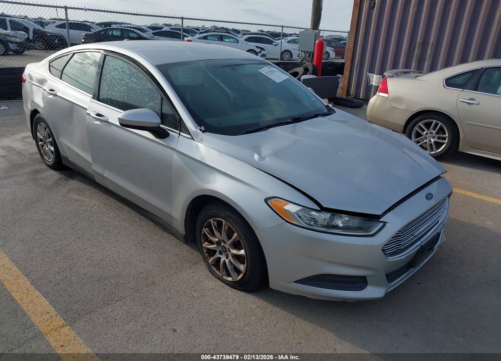 2016 FORD FUSION S VIN: 3FA6P0G72GR301782