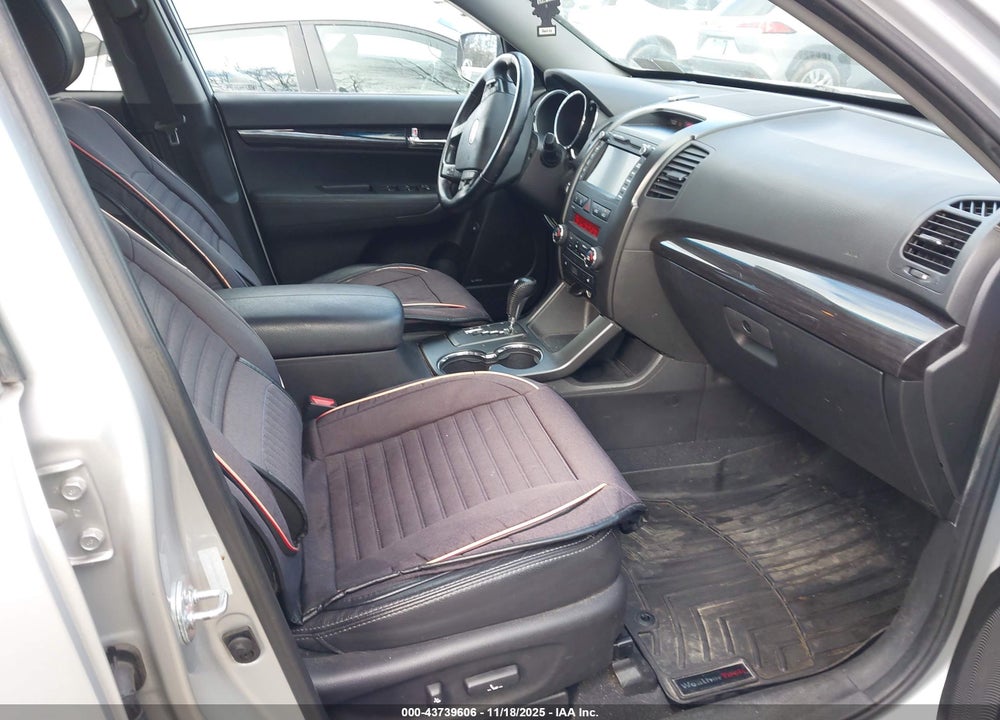 2013 KIA SORENTO EX VIN: 5XYKU4A69DG319386
