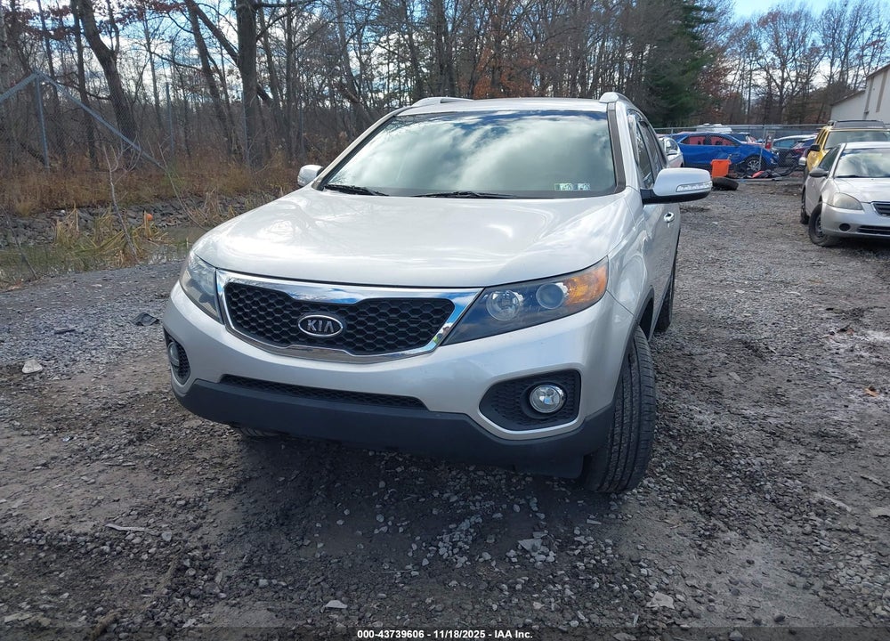 2013 KIA SORENTO EX VIN: 5XYKU4A69DG319386