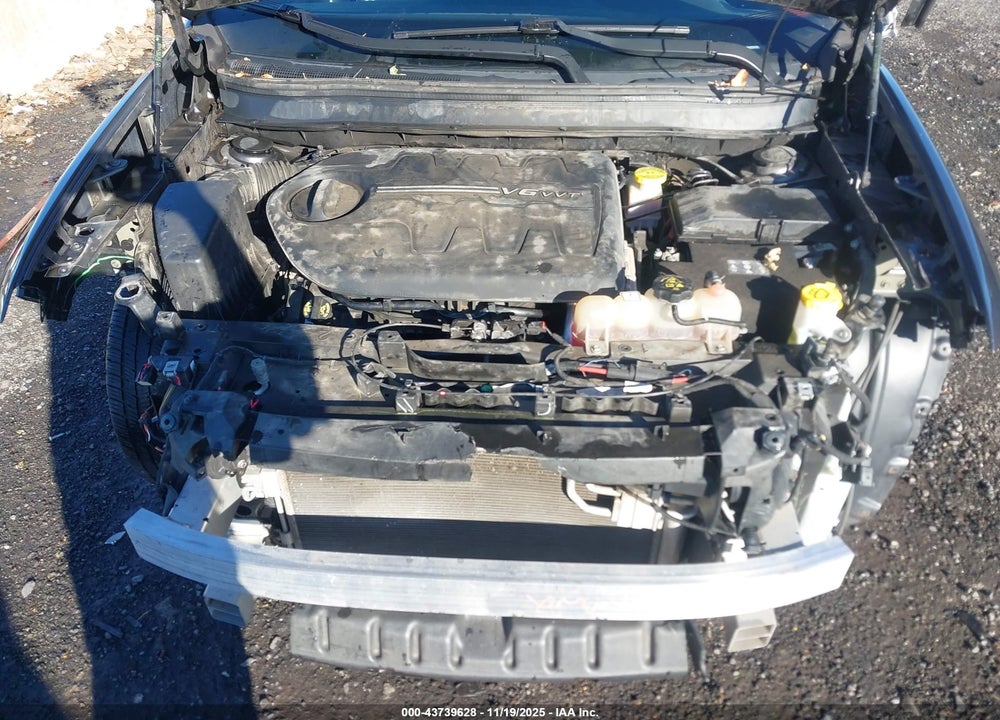 2019 JEEP CHEROKEE VIN: 1C4PJMLXXKD437947