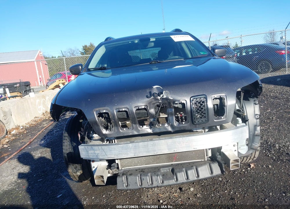 2019 JEEP CHEROKEE VIN: 1C4PJMLXXKD437947