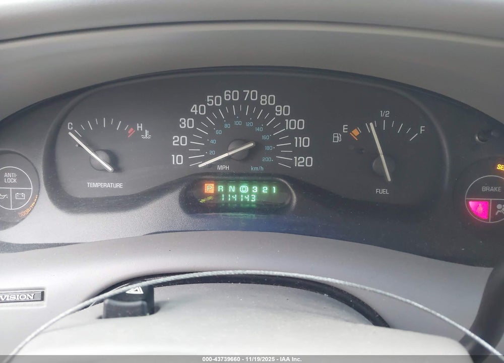 1999 BUICK CENTURY LIMITED VIN: 2G4WY52M1X1624478