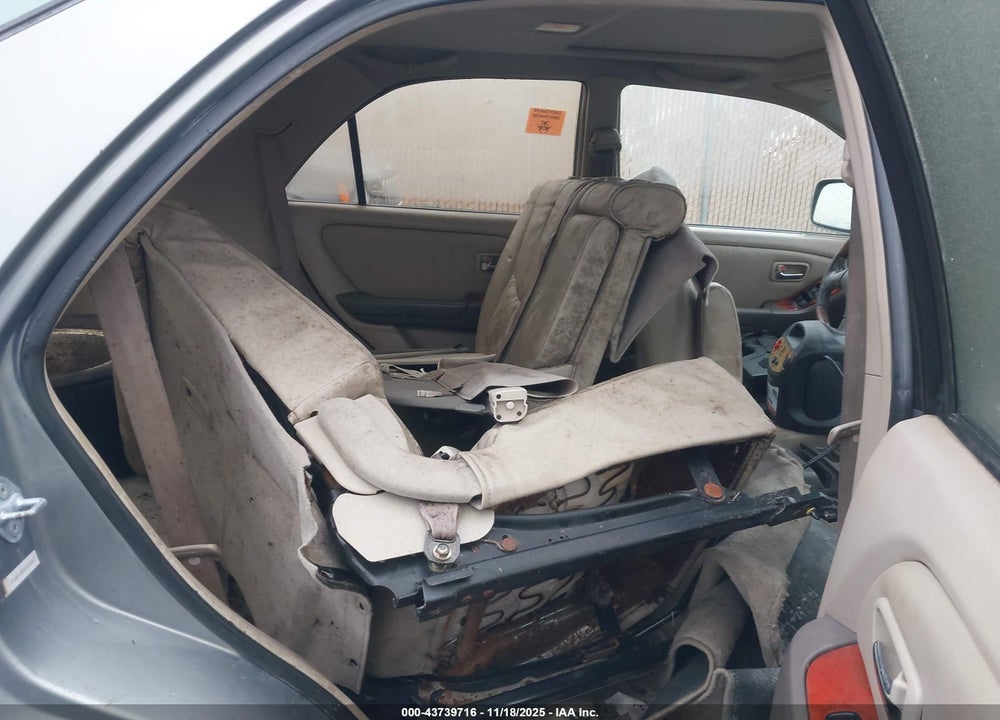 2002 LEXUS RX 300 VIN: JTJHF10UX20263087