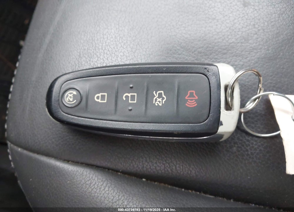 2016 FORD ESCAPE TITANIUM VIN: 1FMCU9JX9GUB54237