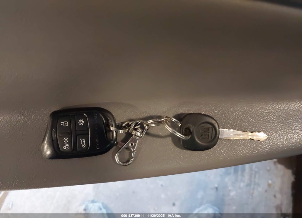 2007 SATURN VUE V6 VIN: 5GZCZ53407S823877