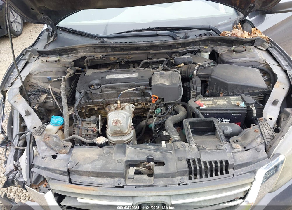 2015 HONDA ACCORD LX VIN: 1HGCR2F39FA077017