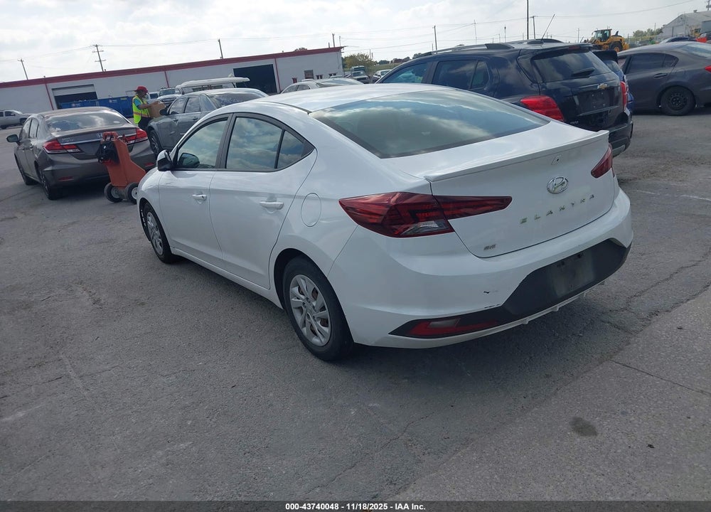 2020 HYUNDAI ELANTRA SE VIN: 5NPD74LF8LH521432