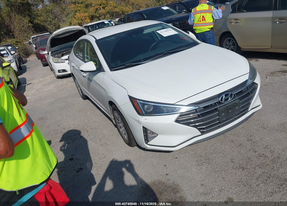 2020 HYUNDAI ELANTRA SE VIN: 5NPD74LF8LH521432