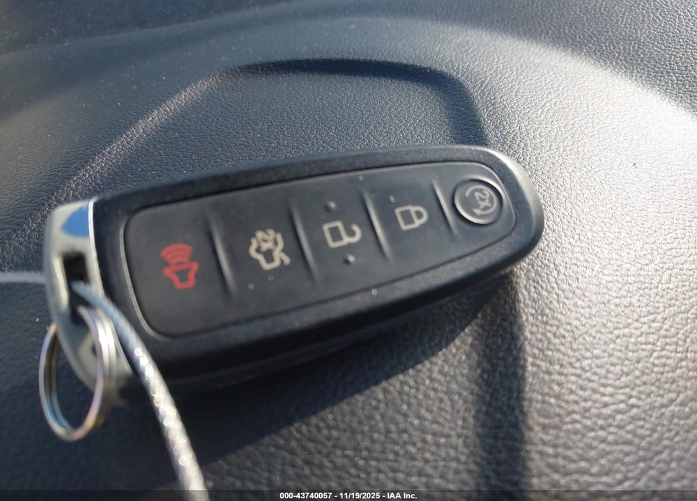 2016 FORD ESCAPE TITANIUM VIN: 1FMCU0JX8GUB20446