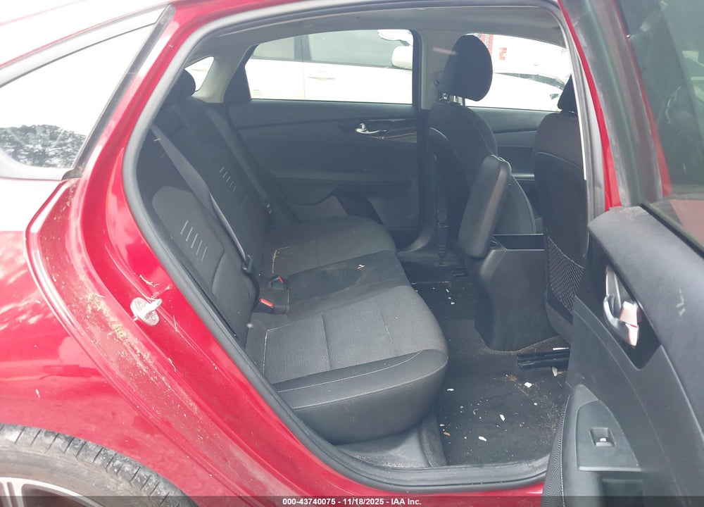 2019 KIA FORTE S VIN: 3KPF34ADXKE047198
