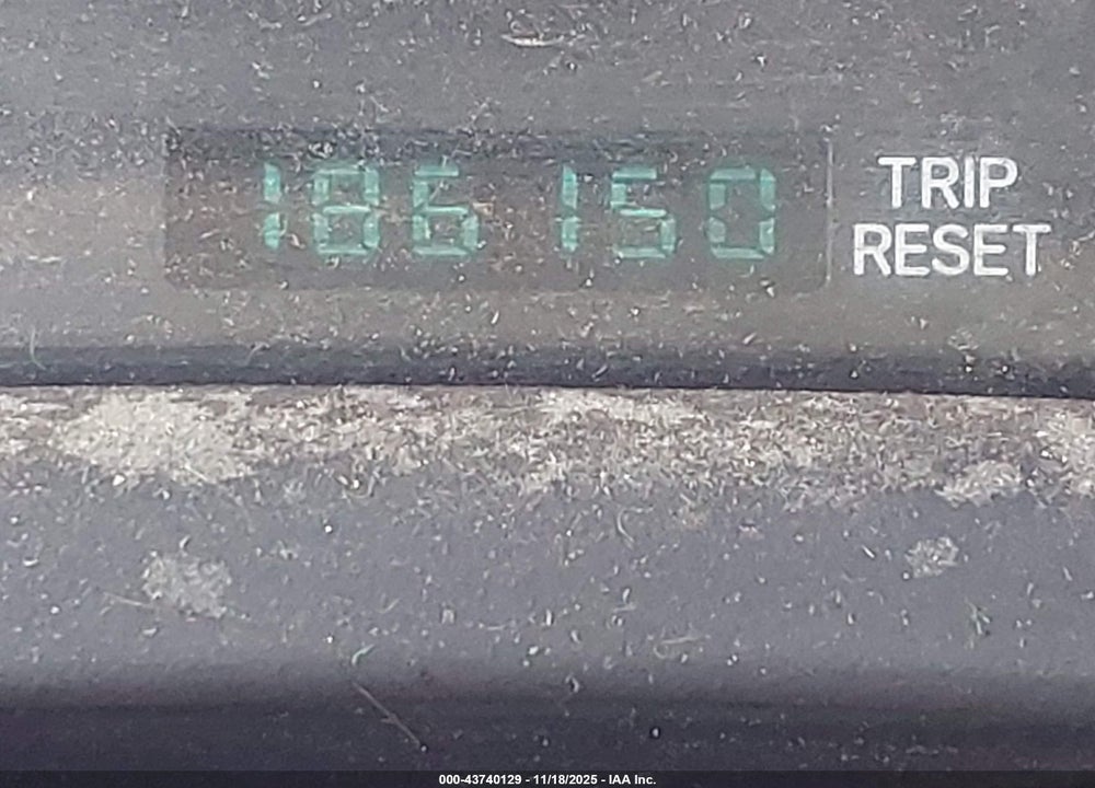 1998 CHEROKEE JEEP  CLASSIC/LIMITED/SPORT VIN: 1J4FJ68S1WL155982
