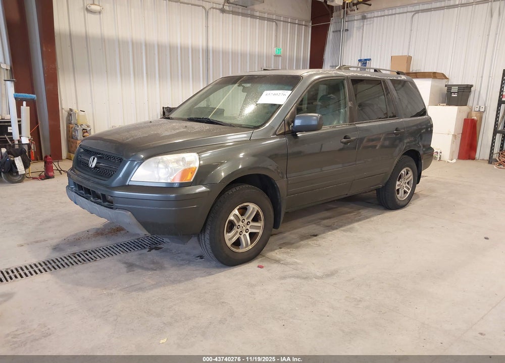 2005 HONDA PILOT EX-L VIN: 5FNYF18675B035451